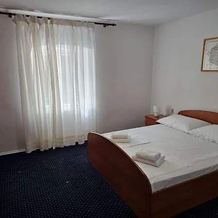 Bogdanovic Ferienhaus *